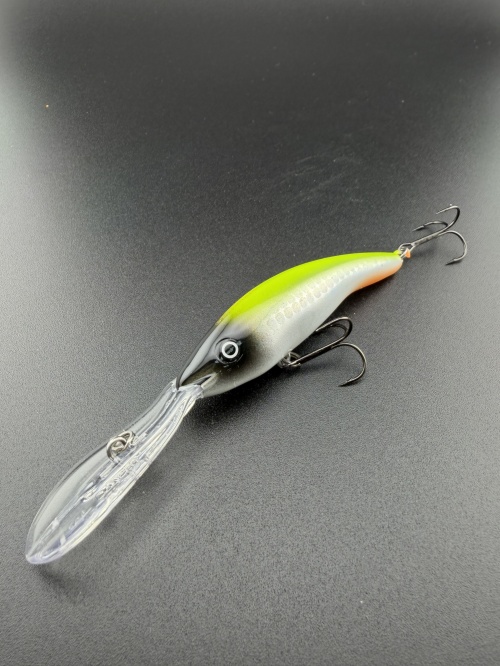 Воблер EastShark Deep Minnow 70F #08