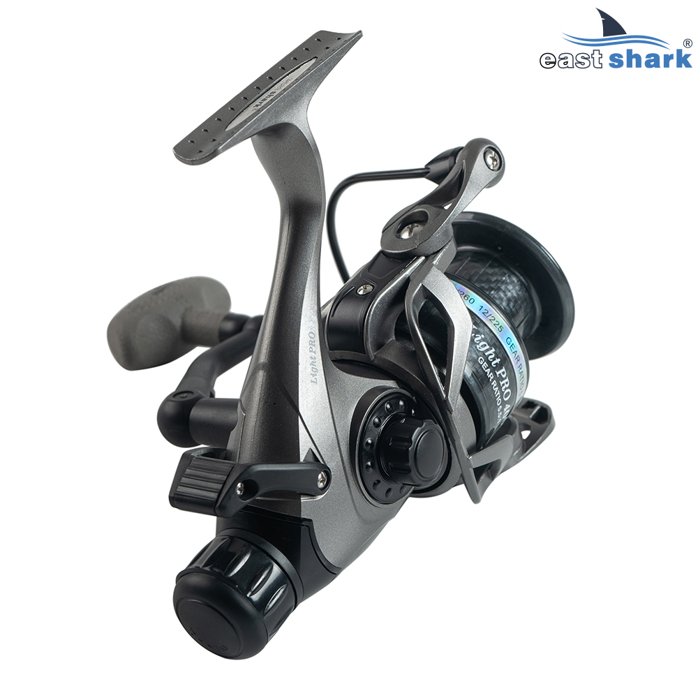 Катушка EastShark Light PRO 4000 5,5:1 с байтраннером