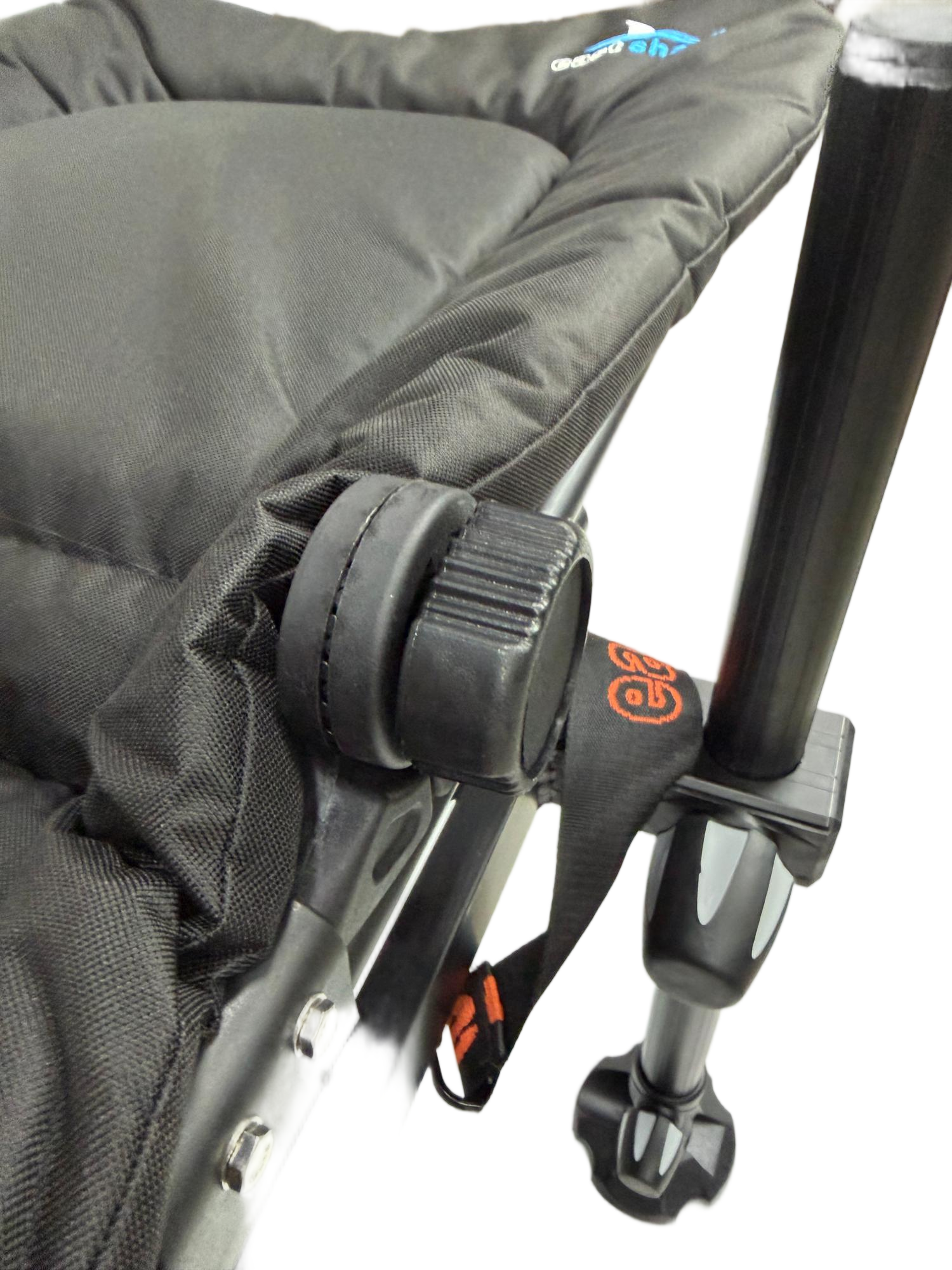 Кресло фидерное EastShark HD 618