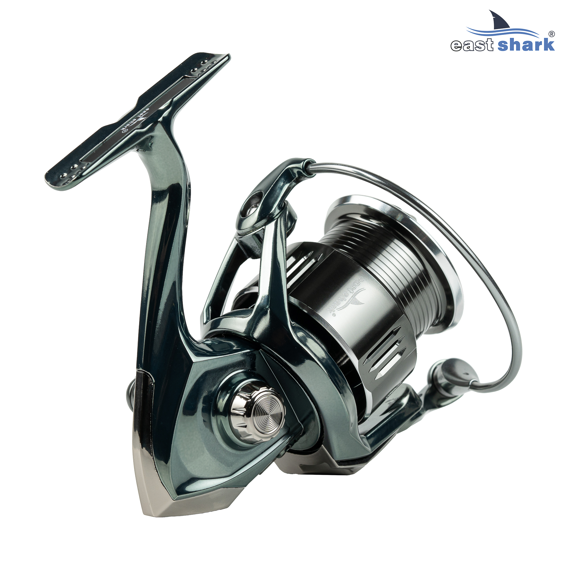 Катушка безынерционная EastShark Black Stealth 1500S