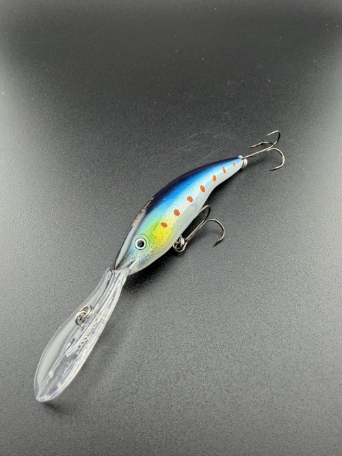 Воблер EastShark Deep Minnow 70F #04