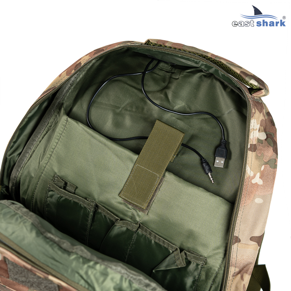 Рюкзак EastShark S-016-3 (USB, AUX) зелёный  камуфляж
