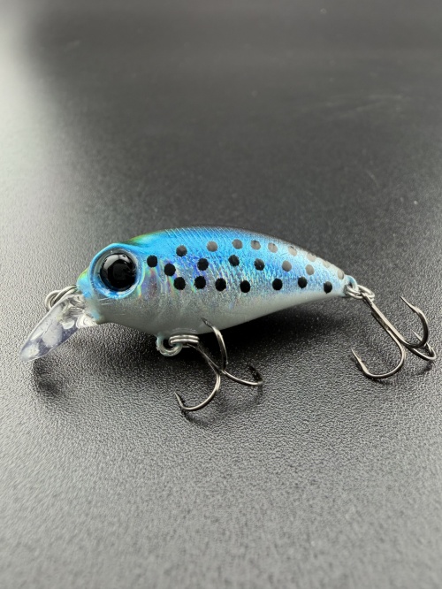 Воблер EastShark Komi 35F #18